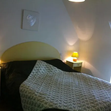 La Metairie-du-vauhariot - Vue Et Mont Saint Michel - Piscine Chauffee - Acces Gr34 Гостевой дом 3*
