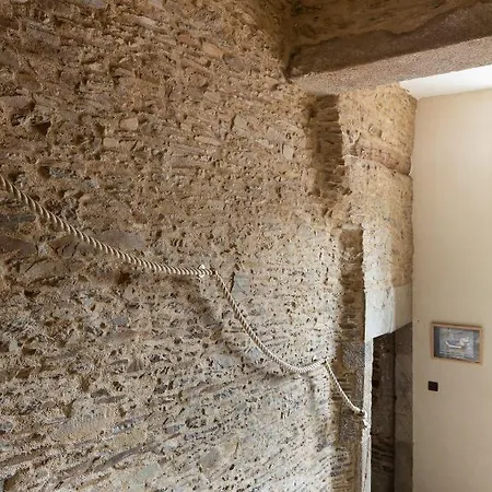 La Metairie-du-vauhariot - Ou - Piscine Chauffée - Vue Et Mont Saint Michel Et Gr34 - Résidence Hôtelière Maison d'hôtes 3*