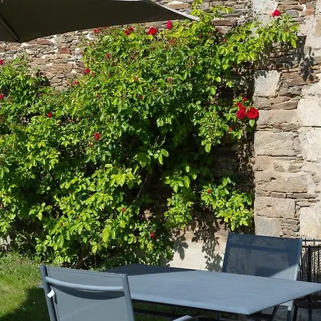 La Metairie-du-vauhariot - Ou - Piscine Chauffée - Vue Et Mont Saint Michel Et Gr34 - Résidence Hôtelière