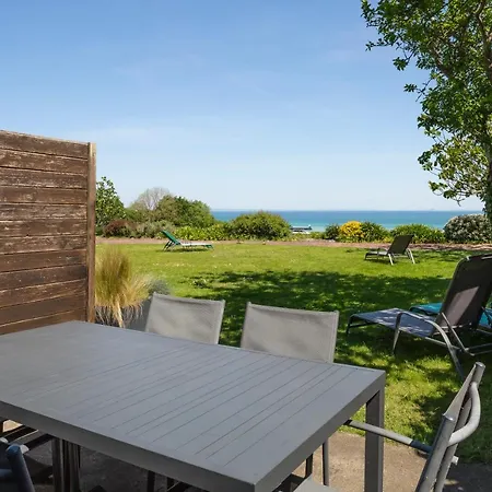 Maison d'hôtes La Metairie-du-vauhariot - Ou - Piscine Chauffée - Vue Et Mont Saint Michel Et Gr34 - Résidence Hôtelière 3*
