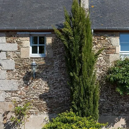 La Metairie-du-vauhariot - Ou - Piscine Chauffée - Vue Et Mont Saint Michel Et Gr34 - Résidence Hôtelière Cancale
